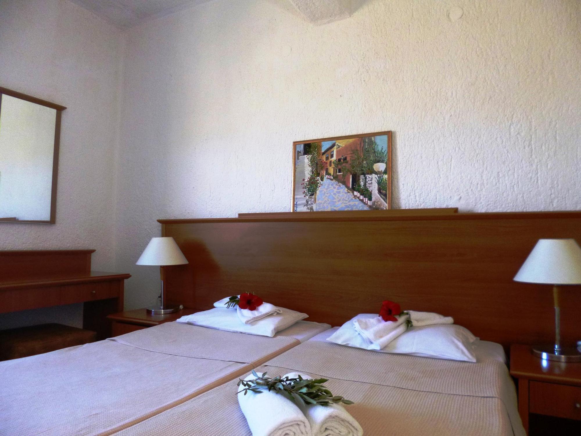 Elounda Olive Garden Apts & Studios Экстерьер фото
