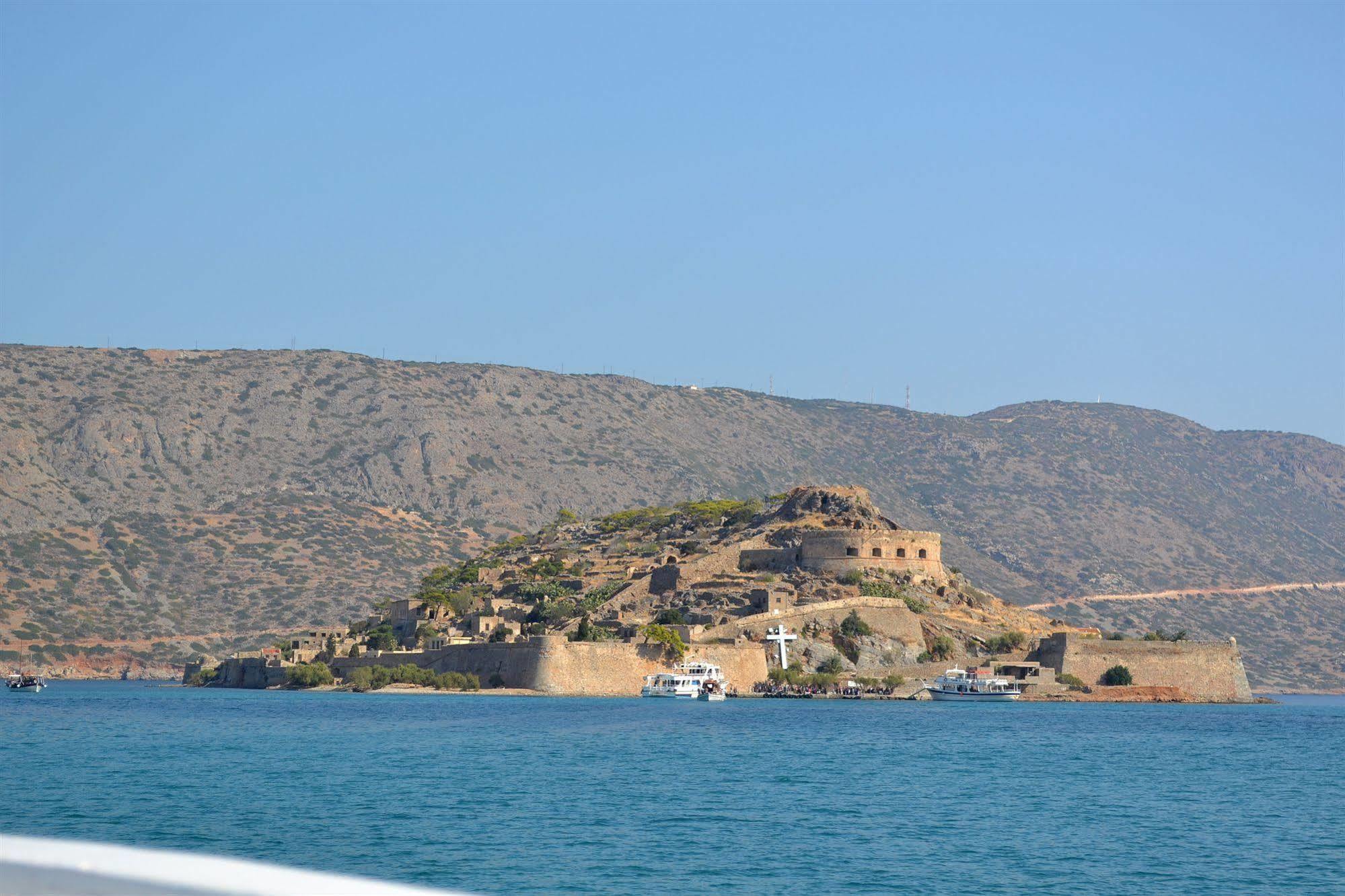 Elounda Olive Garden Apts & Studios Экстерьер фото